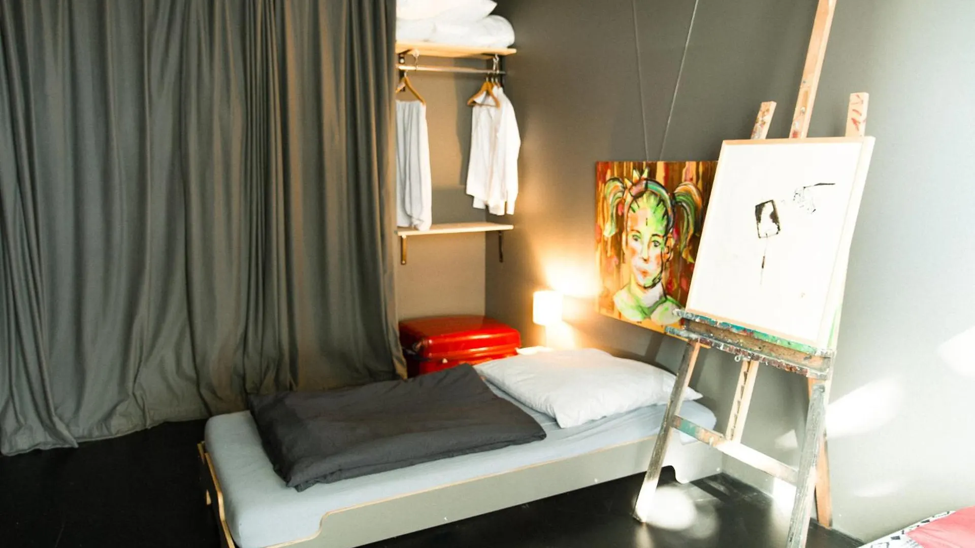 Zwei Zimmer In Atelierwohnung Colonia Alloggio in famiglia
