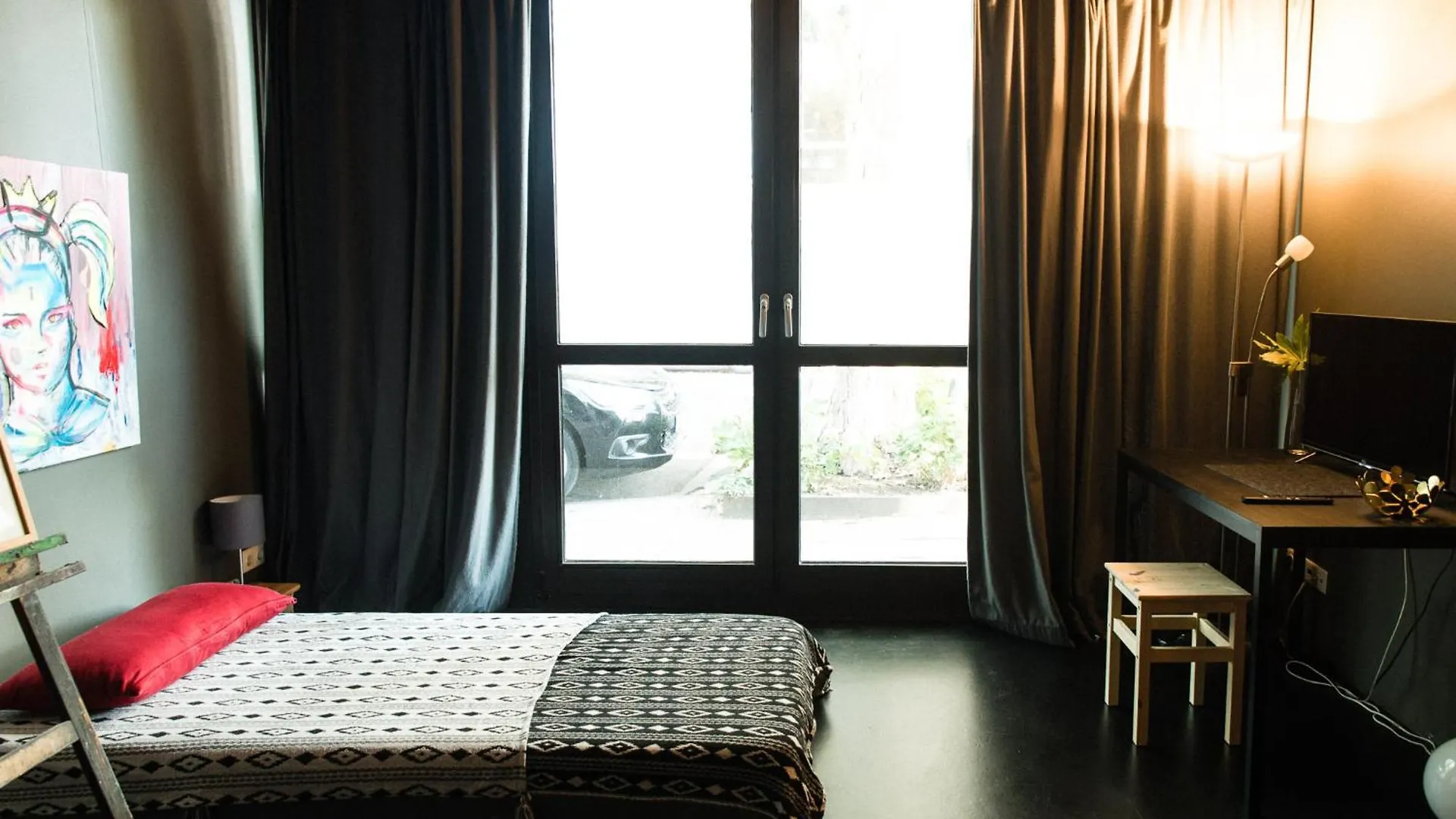 Zwei Zimmer In Atelierwohnung Colonia 0*,